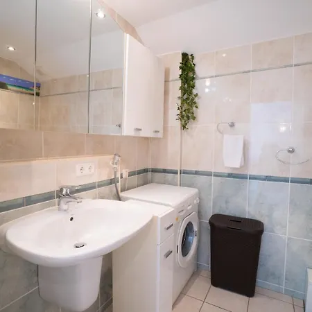 Apartamento Edf. Torresol 203